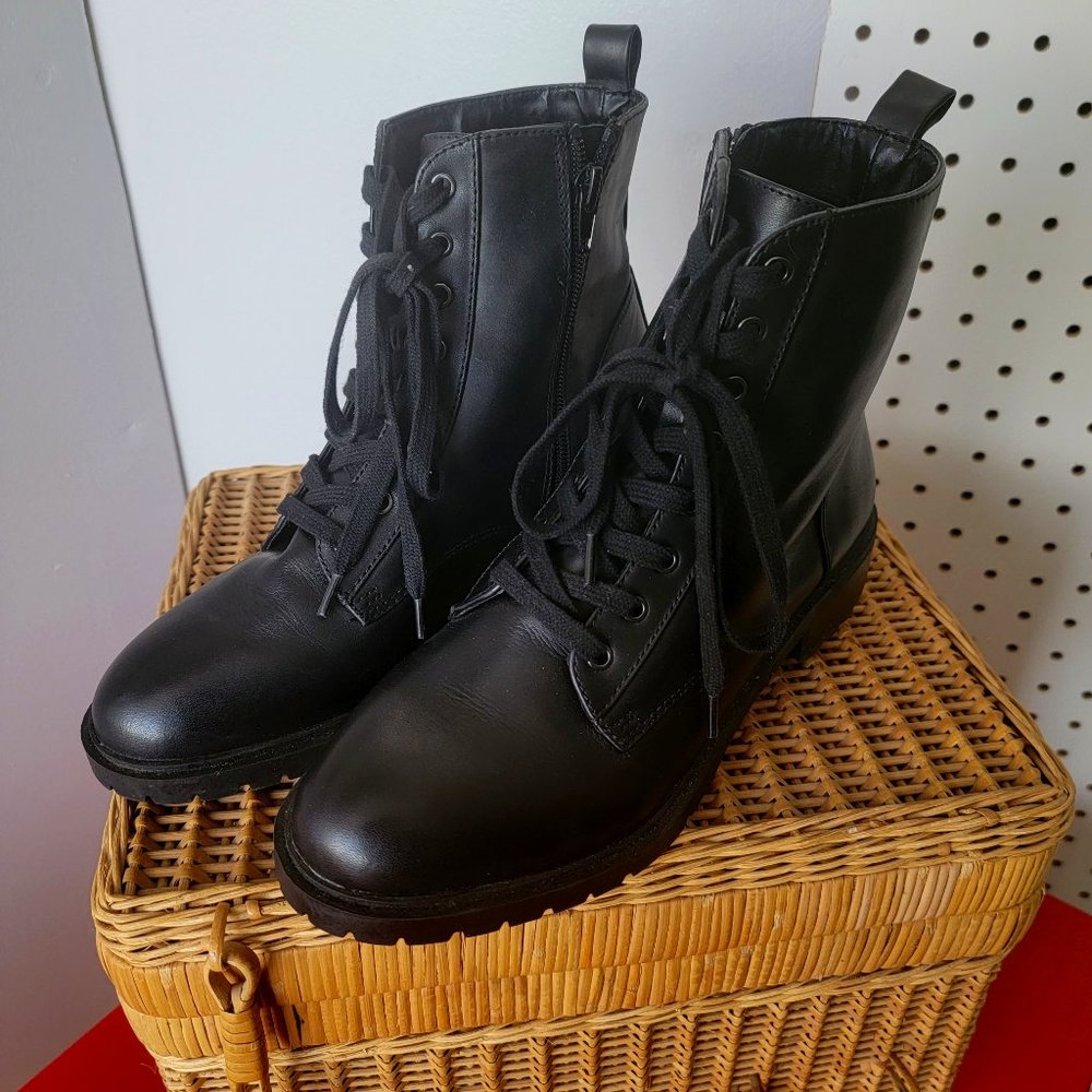 Steve Madden Officer Boots
